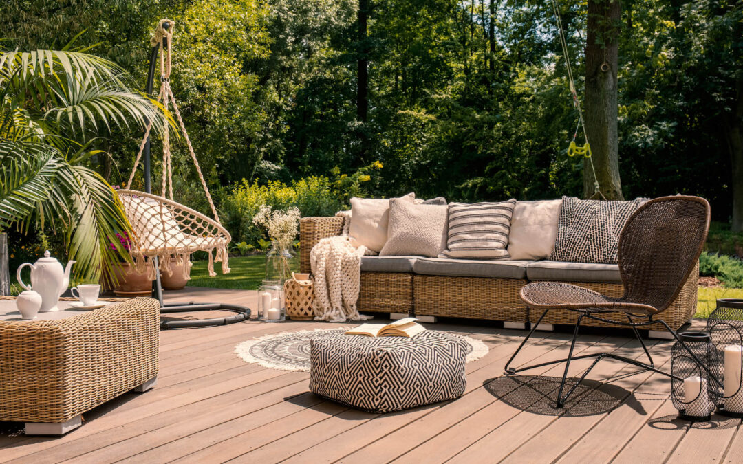 Sun Protection: How to Protect Wood Furniture and Terraces From the Sun
